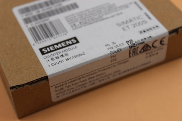 New Sealed Box | SIEMENS | 6ES7138-4DA04-0AB0 |
