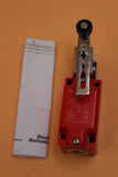NEW | Allen-Bradley | 440P-MALS11B |