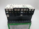 New | Schneider Electric | LP5 K0901BW3 | Reversing Contactor 24 Vdc 4 KW 380/415 V