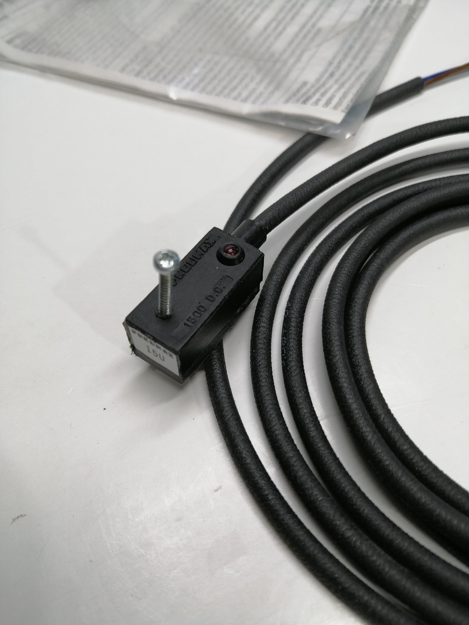 New | PNEUMAX | 1600.DC | Pneumax MAGNETIC Reed Switch 1500.D.C – Eigen ...
