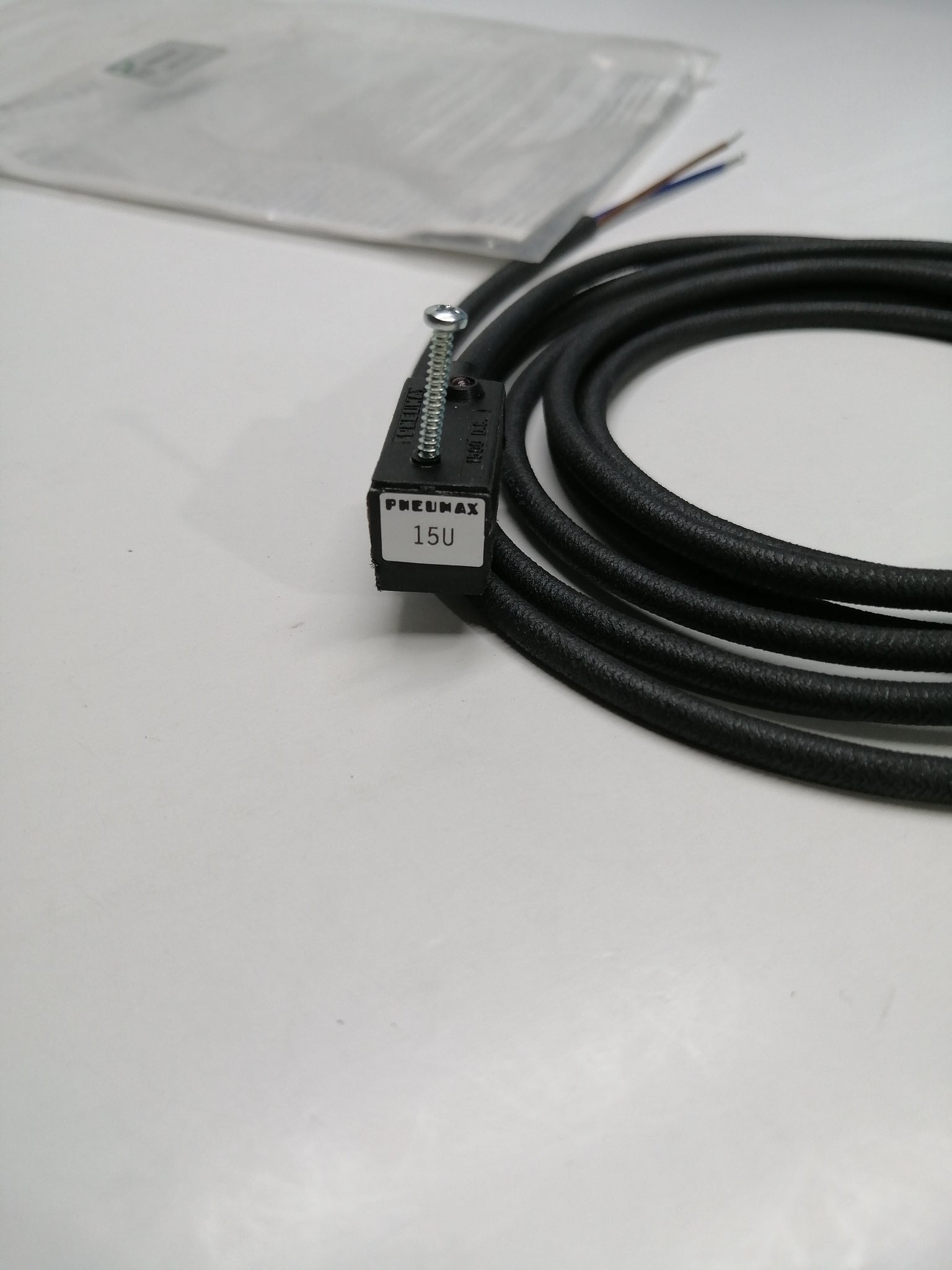New | PNEUMAX | 1600.DC | Pneumax MAGNETIC Reed Switch 1500.D.C – Eigen ...