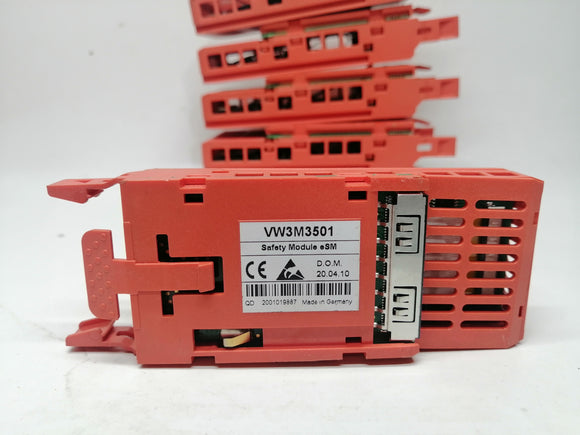 New No Box | Schneider Electric | VW3M3501 | SCHNEIDER VW3M3501 SAFETY eSM