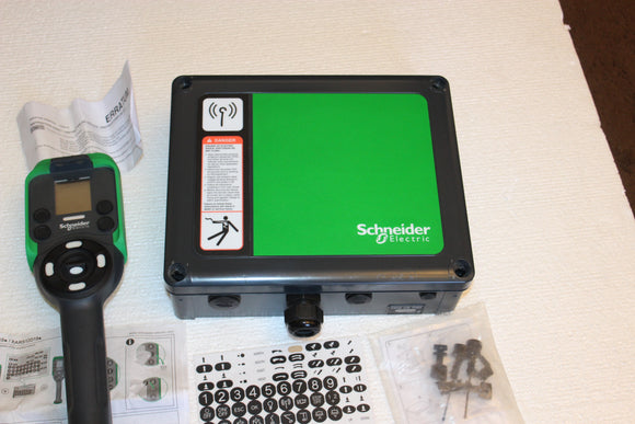 NEW | SCHNEIDER | XARS8D18W |  