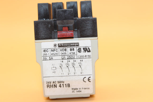NEW | SCHNEIDER ELECTRIC | RHN411B |  