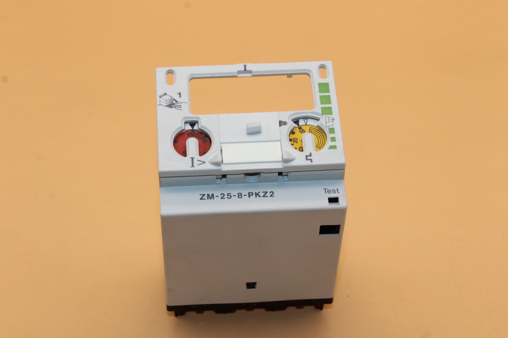 New In Box MOELLER ZM-25-PKZ2 Motor Protector New In Box MOELLER ZM-25-PKZ2 Motor Protector