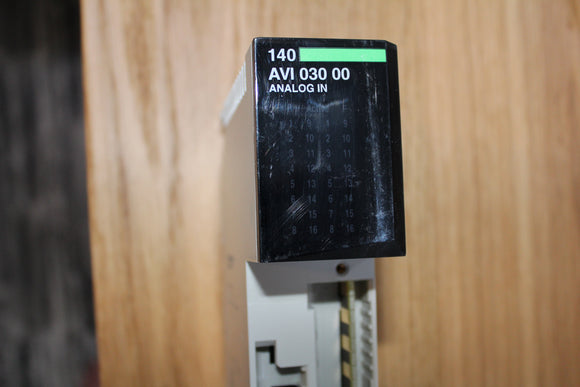 New No Box | Schneider Electric | 140AVI03000 | Analog Input 8 CH Bi-Polar